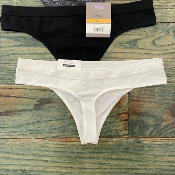 Bundle of three thongs NWT size M but can fit a S - Picture 3 of 3